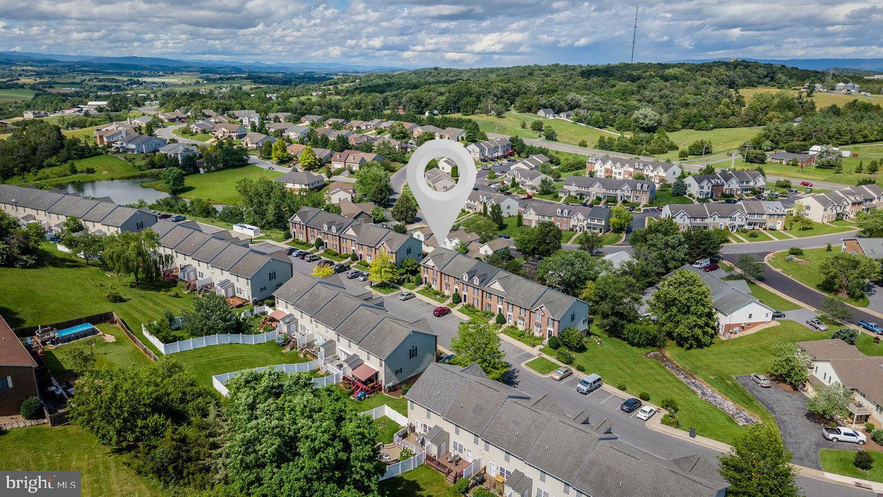 1966 BUTTONWOOD CT, HARRISONBURG, Virginia 22802, 3 Bedrooms Bedrooms, ,3 BathroomsBathrooms,Residential,For sale,1966 BUTTONWOOD CT,VAHC2000432 MLS # VAHC2000432
