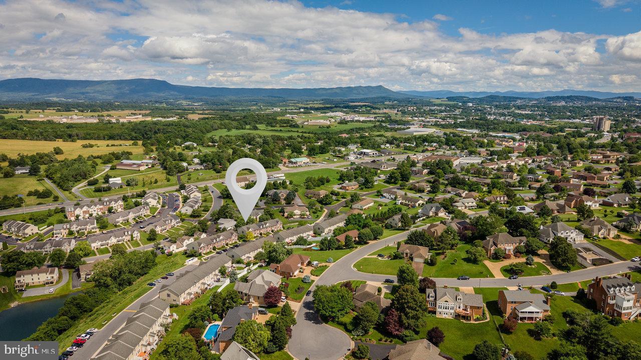 1966 BUTTONWOOD CT, HARRISONBURG, Virginia 22802, 3 Bedrooms Bedrooms, ,3 BathroomsBathrooms,Residential,For sale,1966 BUTTONWOOD CT,VAHC2000432 MLS # VAHC2000432