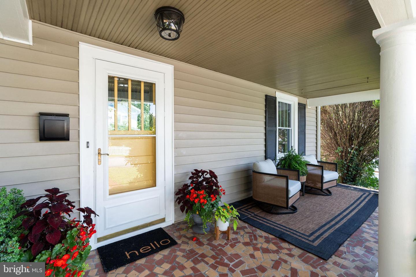 410 GLEN AVE, STAUNTON, Virginia 24401, 3 Bedrooms Bedrooms, ,1 BathroomBathrooms,Residential,For sale,410 GLEN AVE,VASC2000696 MLS # VASC2000696