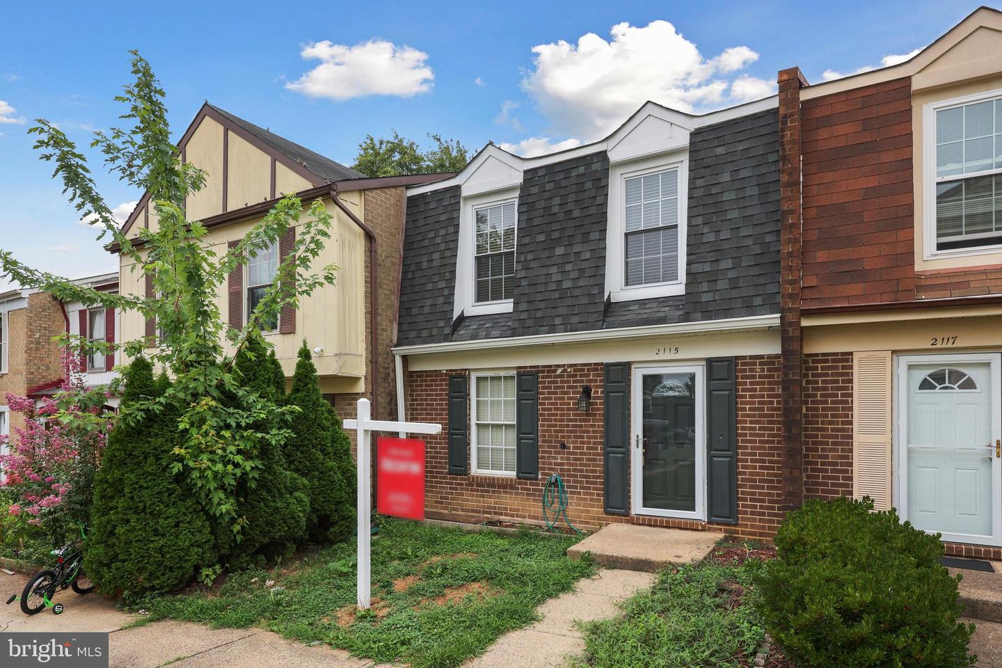 2115 MONAGHAN DR, HERNDON, Virginia 20170, 3 Bedrooms Bedrooms, ,1 BathroomBathrooms,Residential,For sale,2115 MONAGHAN DR,VAFX2259332 MLS # VAFX2259332
