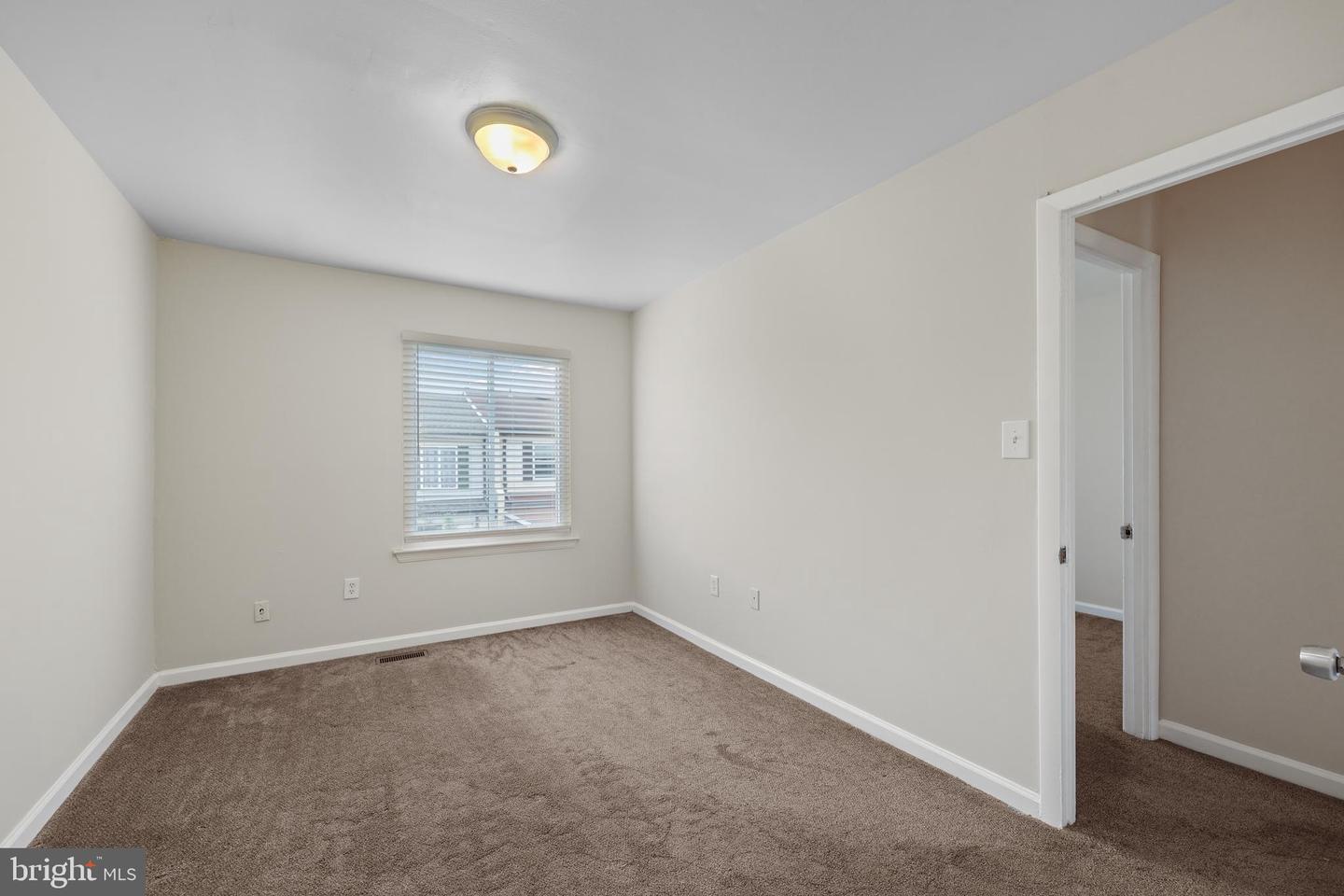 2115 MONAGHAN DR, HERNDON, Virginia 20170, 3 Bedrooms Bedrooms, ,1 BathroomBathrooms,Residential,For sale,2115 MONAGHAN DR,VAFX2259332 MLS # VAFX2259332