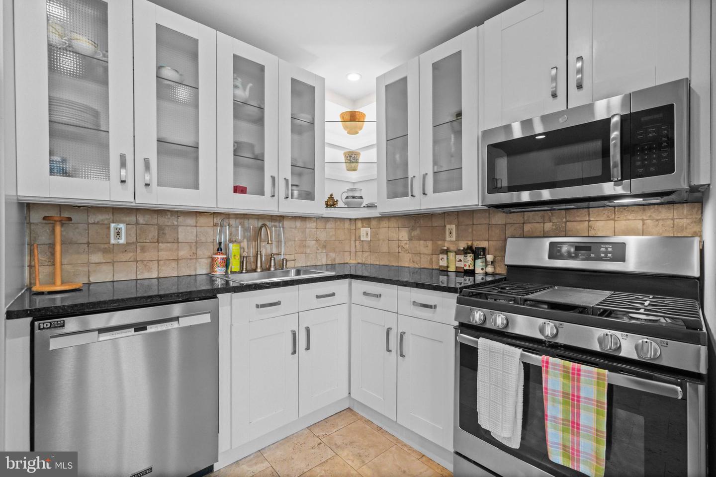 3301 NW DENT PL NW, WASHINGTON, District Of Columbia 20007, 2 Bedrooms Bedrooms, ,2 BathroomsBathrooms,Residential,For sale,3301 NW DENT PL NW,DCDC2214132 MLS # DCDC2214132