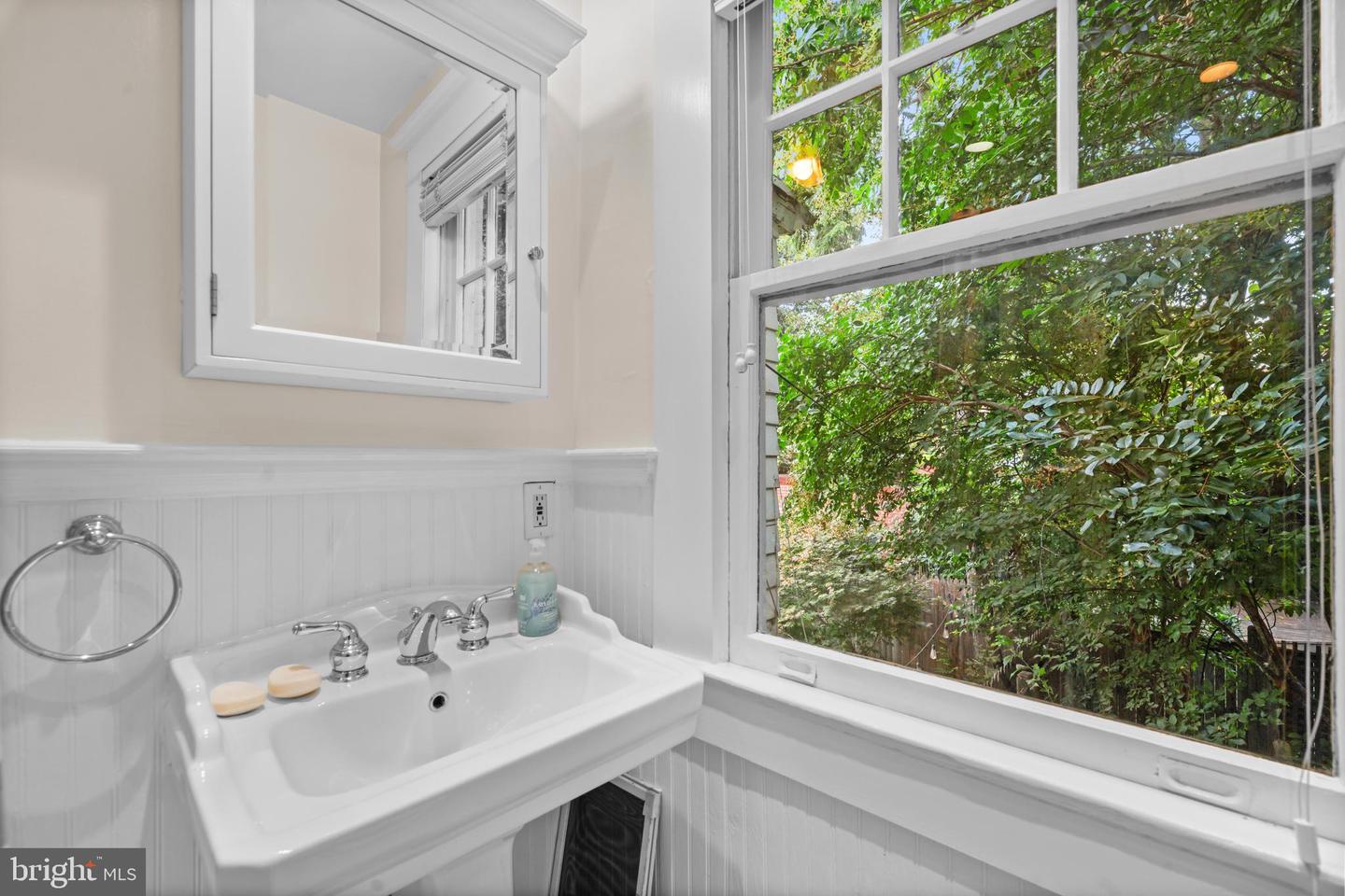 3301 NW DENT PL NW, WASHINGTON, District Of Columbia 20007, 2 Bedrooms Bedrooms, ,2 BathroomsBathrooms,Residential,For sale,3301 NW DENT PL NW,DCDC2214132 MLS # DCDC2214132