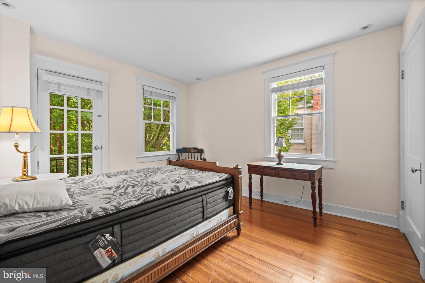 3301 NW DENT PL NW, WASHINGTON, District Of Columbia 20007, 2 Bedrooms Bedrooms, ,2 BathroomsBathrooms,Residential,For sale,3301 NW DENT PL NW,DCDC2214132 MLS # DCDC2214132