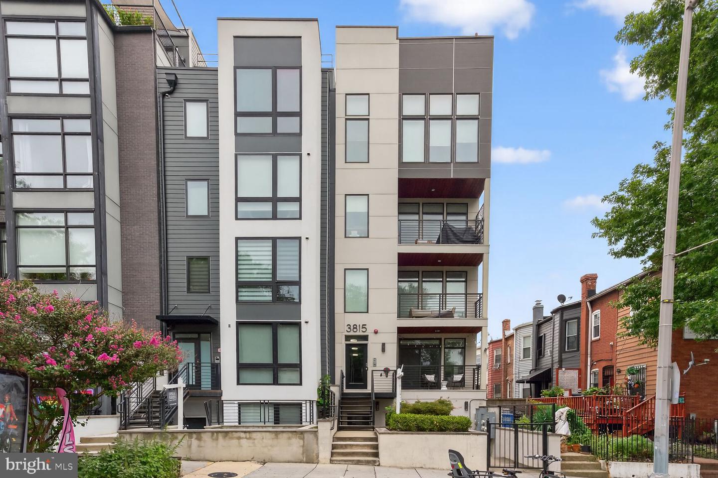 3815 14TH ST NW #3, WASHINGTON, District Of Columbia 20011, 2 Bedrooms Bedrooms, ,2 BathroomsBathrooms,Residential,For sale,3815 14TH ST NW #3,DCDC2214992 MLS # DCDC2214992