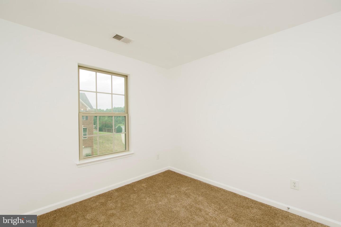 103 BRENTON RD #22, FREDERICKSBURG, Virginia 22405, 4 Bedrooms Bedrooms, ,3 BathroomsBathrooms,Residential,For sale,103 BRENTON RD #22,VAST2041848 MLS # VAST2041848