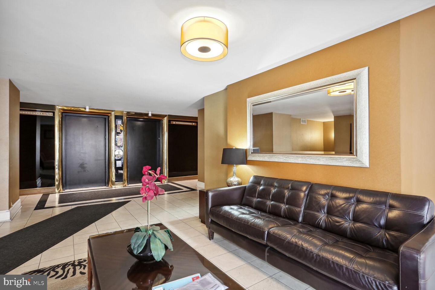 1245 13TH ST NW #606, WASHINGTON, District Of Columbia 20005, 2 Bedrooms Bedrooms, ,2 BathroomsBathrooms,Residential,For sale,1245 13TH ST NW #606,DCDC2215346 MLS # DCDC2215346