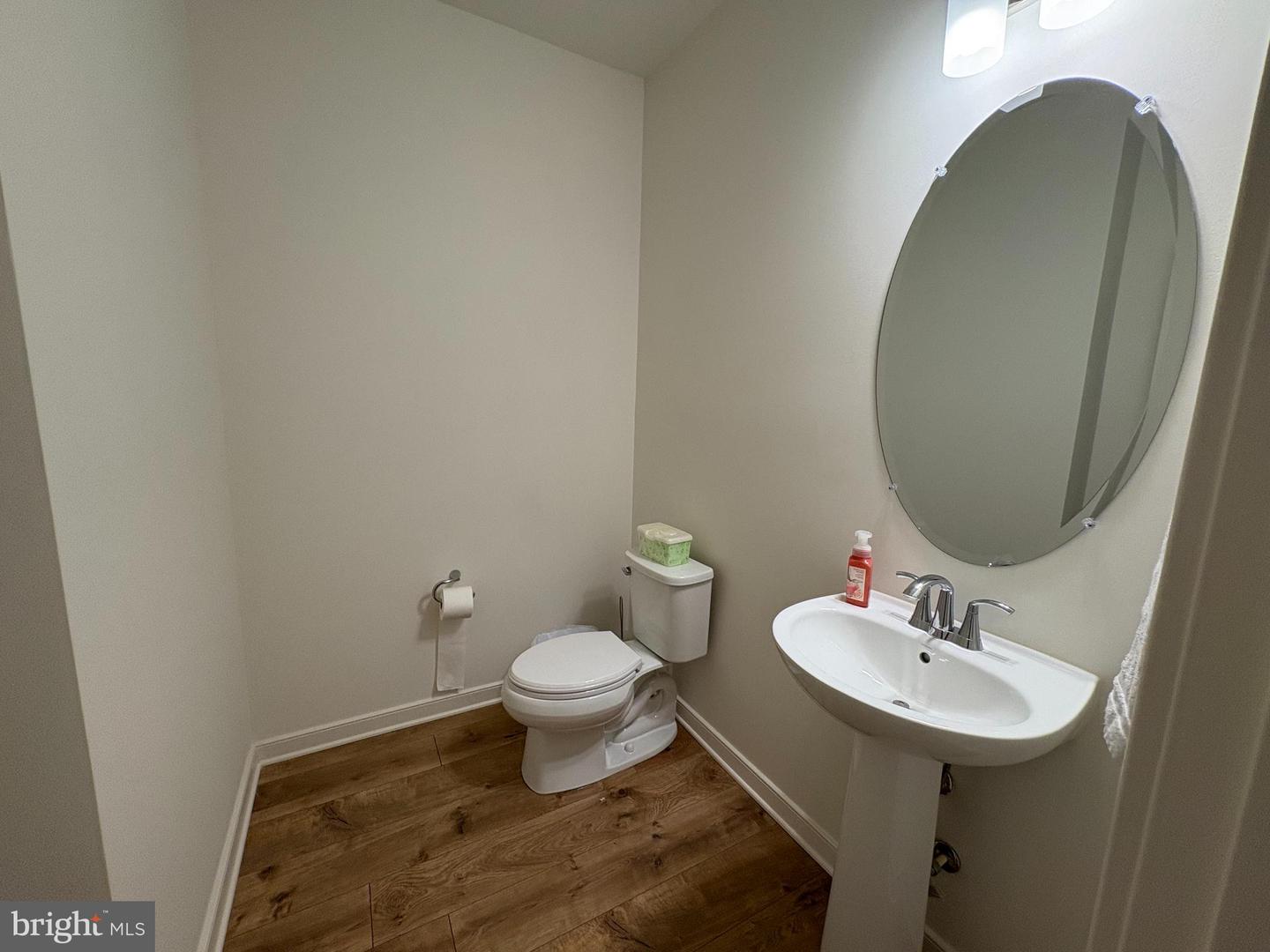 45948 SWALLOW TER, STERLING, Virginia 20165, 4 Bedrooms Bedrooms, 12 Rooms Rooms,2 BathroomsBathrooms,Residential,For sale,45948 SWALLOW TER,VALO2104650 MLS # VALO2104650