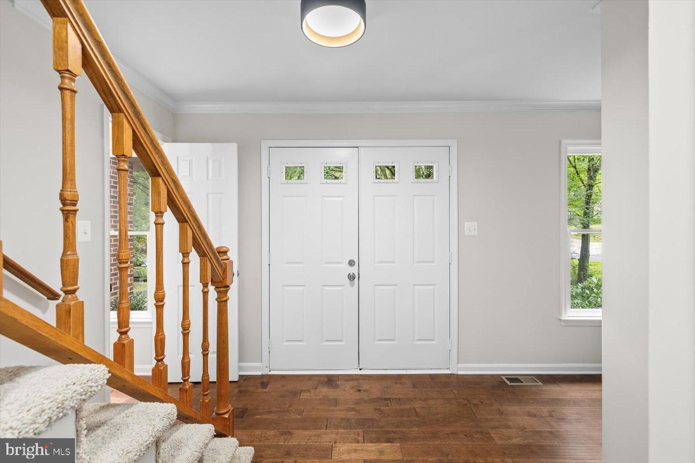 506 JETT ST, FREDERICKSBURG, Virginia 22405, 3 Bedrooms Bedrooms, 14 Rooms Rooms,2 BathroomsBathrooms,Residential,For sale,506 JETT ST,VAST2041854 MLS # VAST2041854