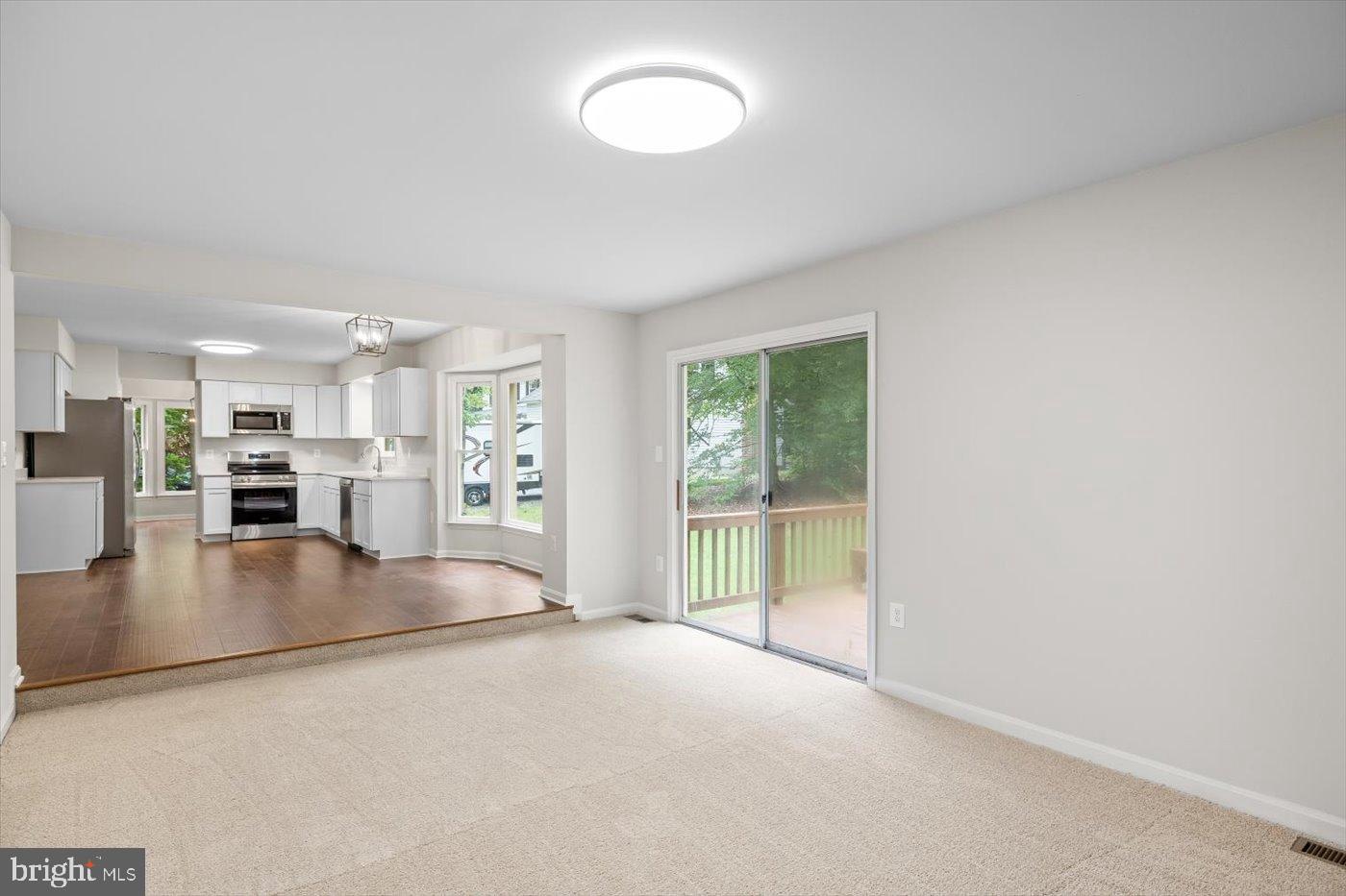 506 JETT ST, FREDERICKSBURG, Virginia 22405, 3 Bedrooms Bedrooms, 14 Rooms Rooms,2 BathroomsBathrooms,Residential,For sale,506 JETT ST,VAST2041854 MLS # VAST2041854
