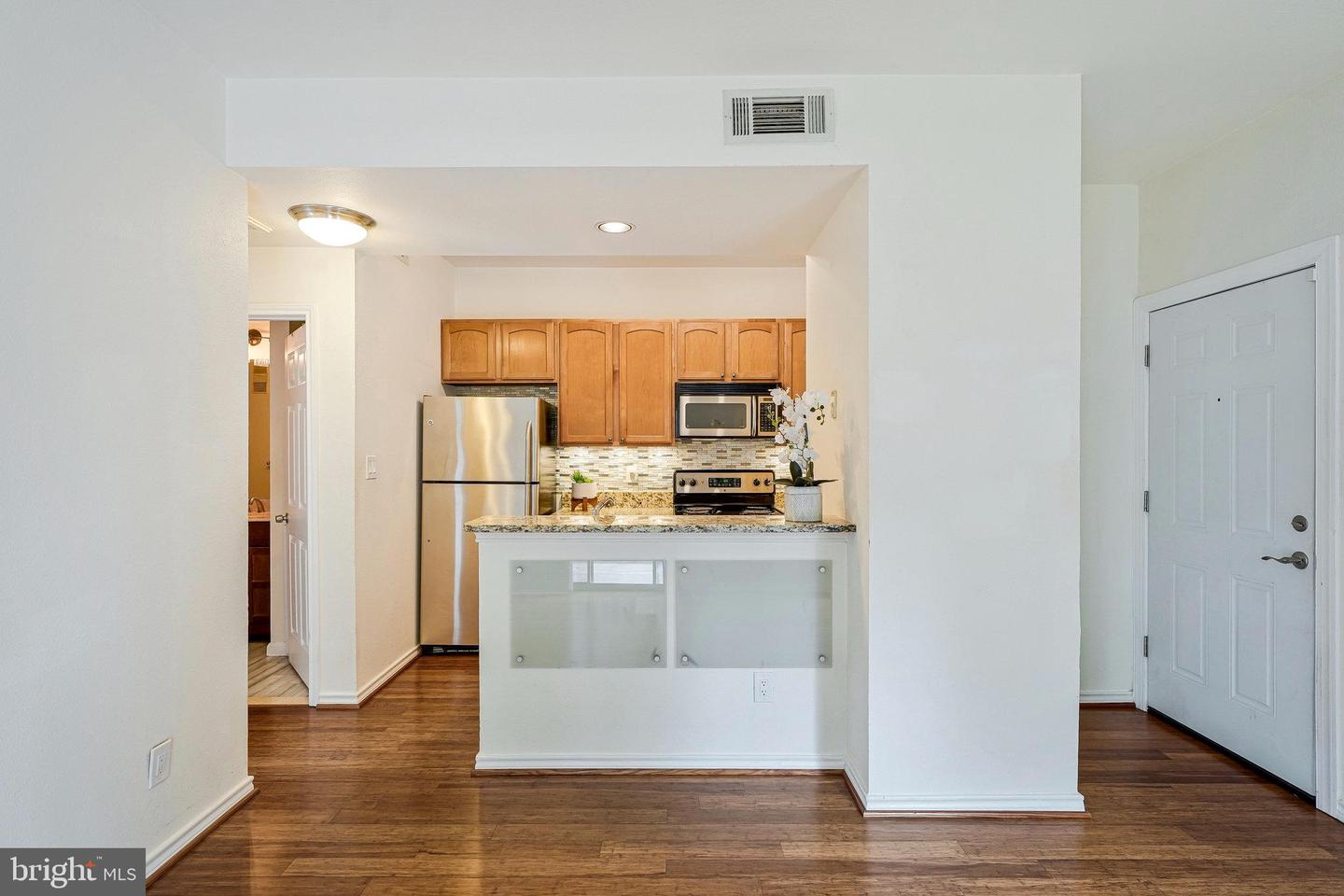 12164 PENDERVIEW LN #1627, FAIRFAX, Virginia 22033, 1 Bedroom Bedrooms, ,1 BathroomBathrooms,Residential,For sale,12164 PENDERVIEW LN #1627,VAFX2261624 MLS # VAFX2261624