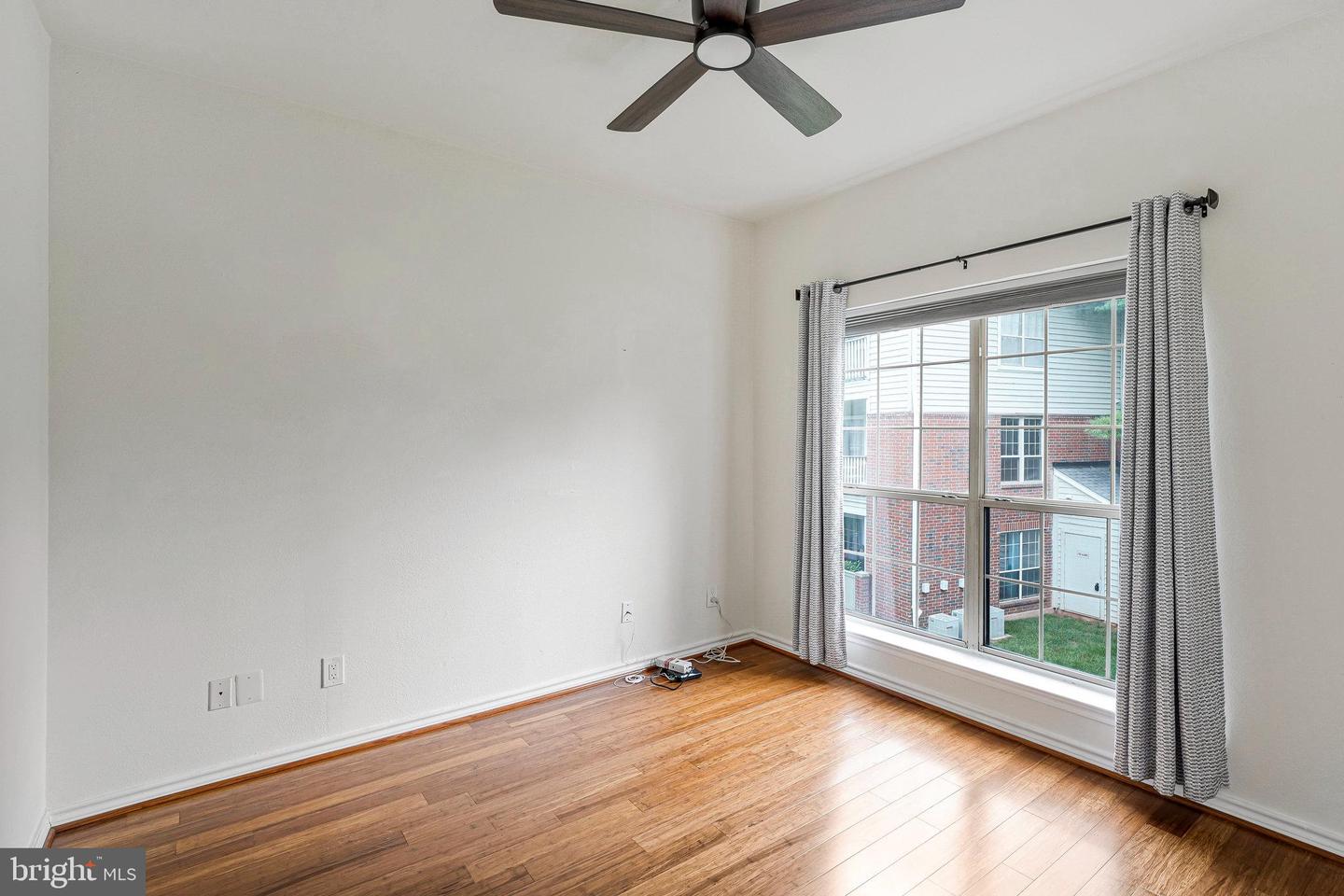 12164 PENDERVIEW LN #1627, FAIRFAX, Virginia 22033, 1 Bedroom Bedrooms, ,1 BathroomBathrooms,Residential,For sale,12164 PENDERVIEW LN #1627,VAFX2261624 MLS # VAFX2261624