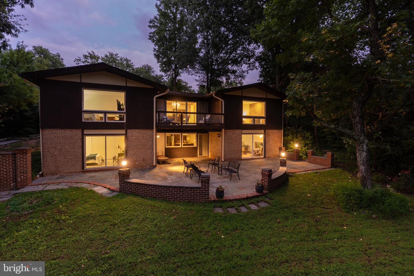 3002 SEVOR LN, ALEXANDRIA, Virginia 22309, 5 Bedrooms Bedrooms, ,3 BathroomsBathrooms,Residential,For sale,3002 SEVOR LN,VAFX2261684 MLS # VAFX2261684