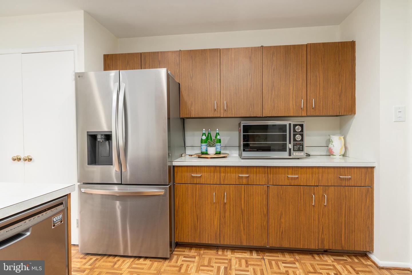 3002 SEVOR LN, ALEXANDRIA, Virginia 22309, 5 Bedrooms Bedrooms, ,3 BathroomsBathrooms,Residential,For sale,3002 SEVOR LN,VAFX2261684 MLS # VAFX2261684