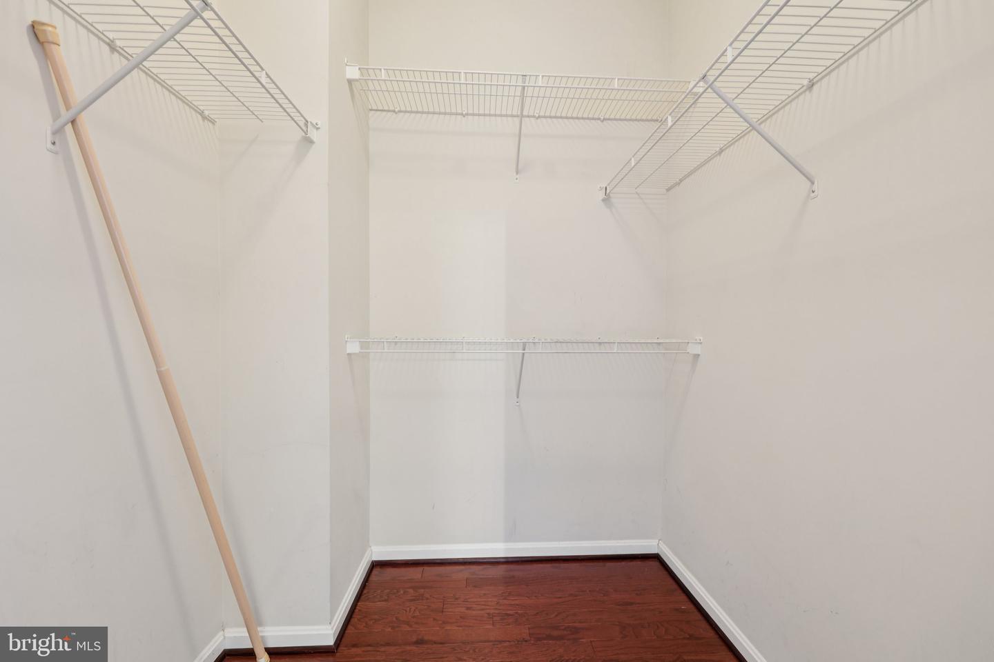 11355 ARISTOTLE DR #8-313, FAIRFAX, Virginia 22030, 2 Bedrooms Bedrooms, ,2 BathroomsBathrooms,Residential,For sale,11355 ARISTOTLE DR #8-313,VAFX2261694 MLS # VAFX2261694 11355 ARISTOTLE DR #8-313, FAIRFAX, Virginia 22030, 2 Bedrooms Bedrooms, ,2 BathroomsBathrooms,Residential,For sale,11355 ARISTOTLE DR #8-313,VAFX2261694 MLS # VAFX2261694