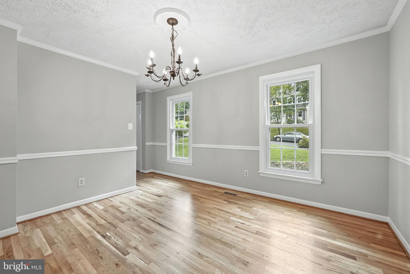 16211 SUNNY KNOLL DR, DUMFRIES, Virginia 22025, 4 Bedrooms Bedrooms, ,2 BathroomsBathrooms,Residential,For sale,16211 SUNNY KNOLL DR,VAPW2101682 MLS # VAPW2101682