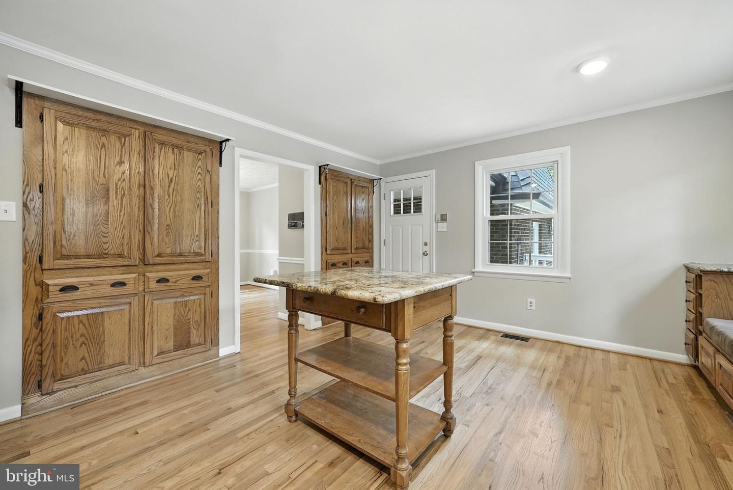16211 SUNNY KNOLL DR, DUMFRIES, Virginia 22025, 4 Bedrooms Bedrooms, ,2 BathroomsBathrooms,Residential,For sale,16211 SUNNY KNOLL DR,VAPW2101682 MLS # VAPW2101682
