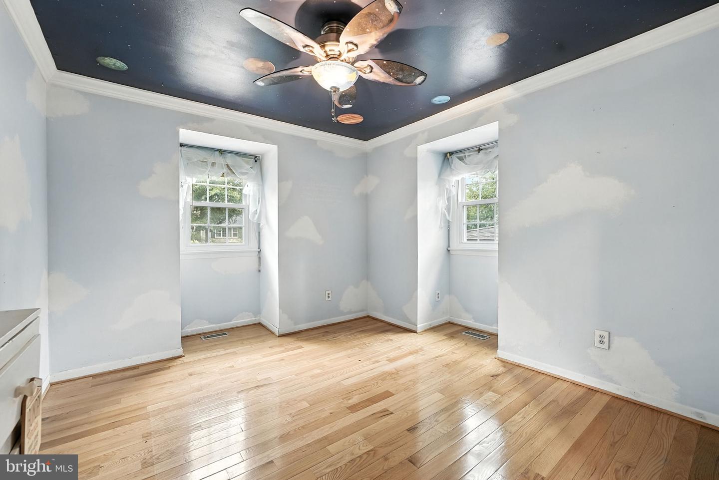 16211 SUNNY KNOLL DR, DUMFRIES, Virginia 22025, 4 Bedrooms Bedrooms, ,2 BathroomsBathrooms,Residential,For sale,16211 SUNNY KNOLL DR,VAPW2101682 MLS # VAPW2101682