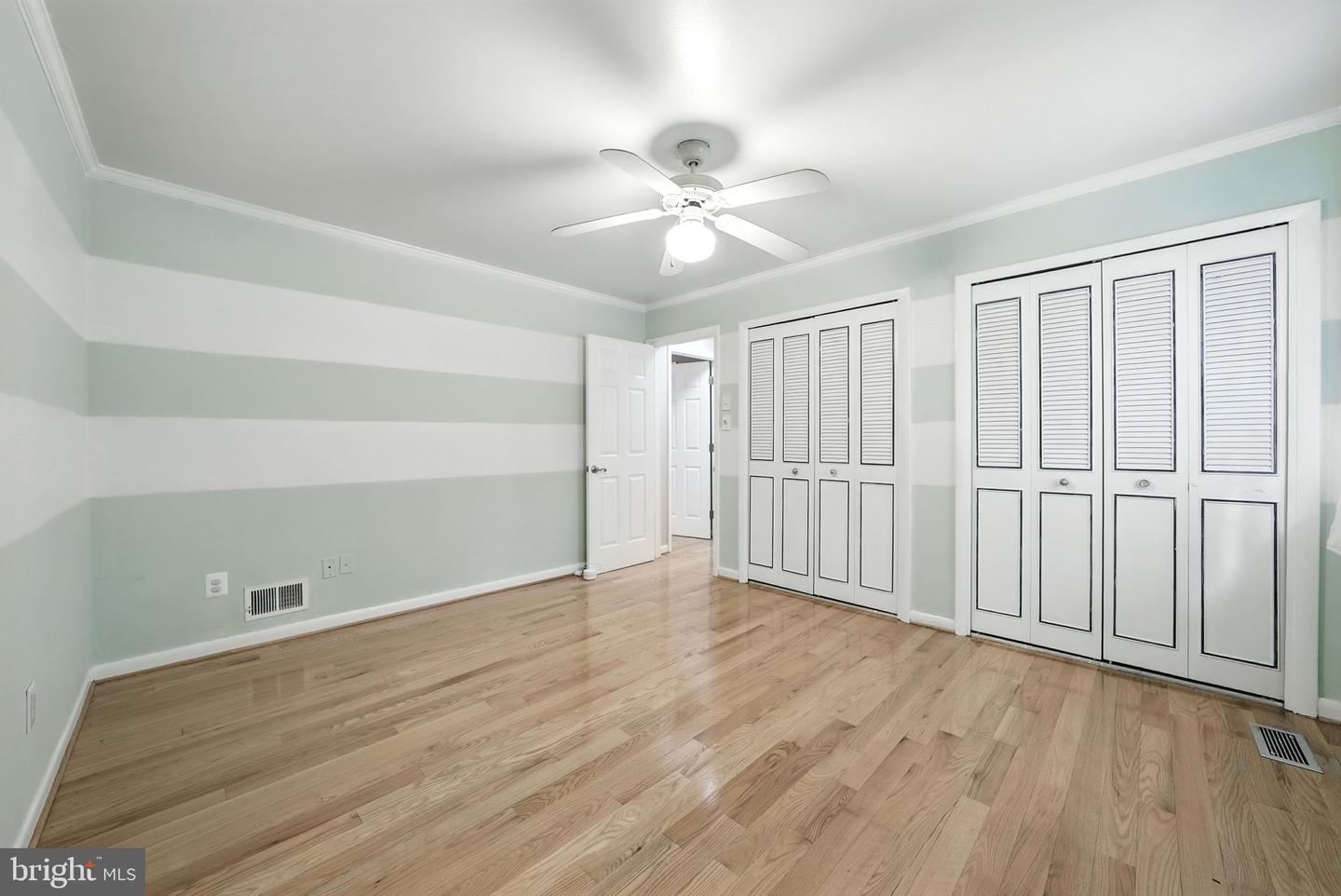 16211 SUNNY KNOLL DR, DUMFRIES, Virginia 22025, 4 Bedrooms Bedrooms, ,2 BathroomsBathrooms,Residential,For sale,16211 SUNNY KNOLL DR,VAPW2101682 MLS # VAPW2101682