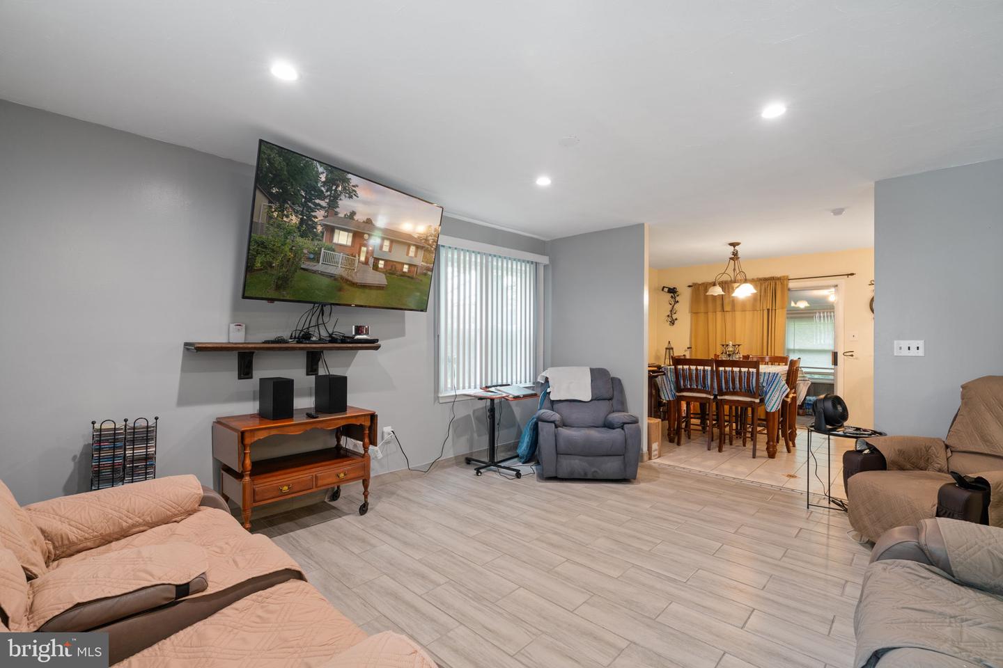 4031 FORGE DR, WOODBRIDGE, Virginia 22193, 5 Bedrooms Bedrooms, ,4 BathroomsBathrooms,Residential,For sale,4031 FORGE DR,VAPW2101702 MLS # VAPW2101702