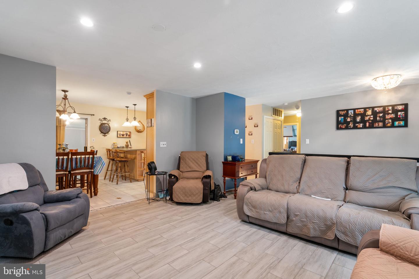 4031 FORGE DR, WOODBRIDGE, Virginia 22193, 5 Bedrooms Bedrooms, ,4 BathroomsBathrooms,Residential,For sale,4031 FORGE DR,VAPW2101702 MLS # VAPW2101702