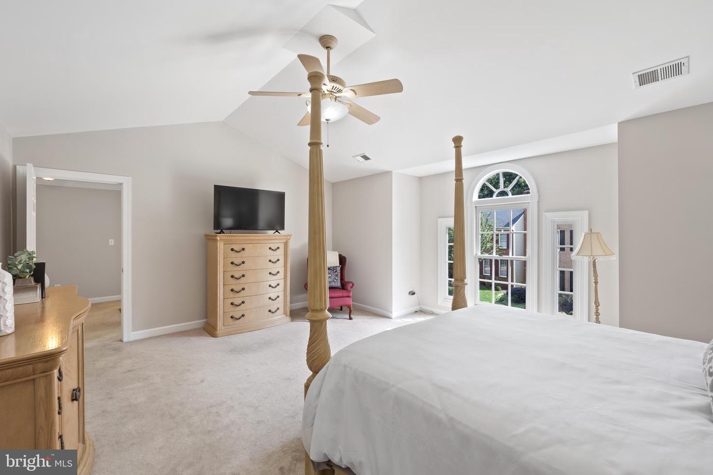 6416 CALEB CT, ALEXANDRIA, Virginia 22315, 4 Bedrooms Bedrooms, ,3 BathroomsBathrooms,Residential,For sale,6416 CALEB CT,VAFX2261832 MLS # VAFX2261832