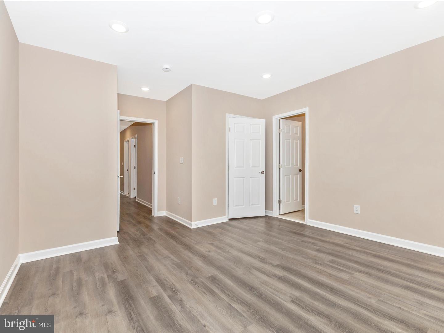 4820 HAYES ST NE, WASHINGTON, District Of Columbia 20019, 4 Bedrooms Bedrooms, 11 Rooms Rooms,3 BathroomsBathrooms,Residential,For sale,4820 HAYES ST NE,DCDC2215598 MLS # DCDC2215598