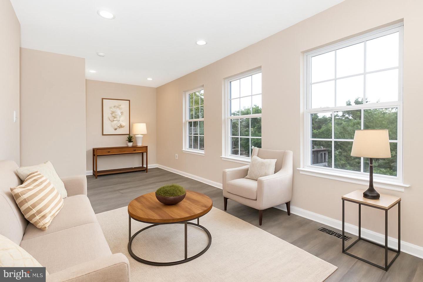 4820 HAYES ST NE, WASHINGTON, District Of Columbia 20019, 4 Bedrooms Bedrooms, 11 Rooms Rooms,3 BathroomsBathrooms,Residential,For sale,4820 HAYES ST NE,DCDC2215598 MLS # DCDC2215598