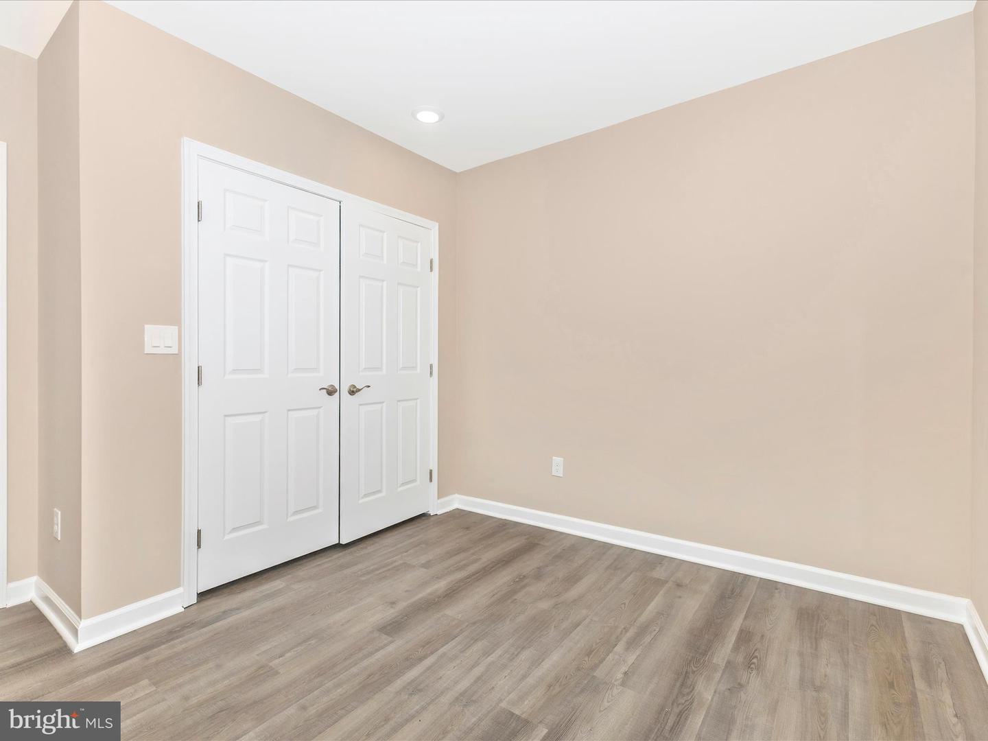 4820 HAYES ST NE, WASHINGTON, District Of Columbia 20019, 4 Bedrooms Bedrooms, 11 Rooms Rooms,3 BathroomsBathrooms,Residential,For sale,4820 HAYES ST NE,DCDC2215598 MLS # DCDC2215598