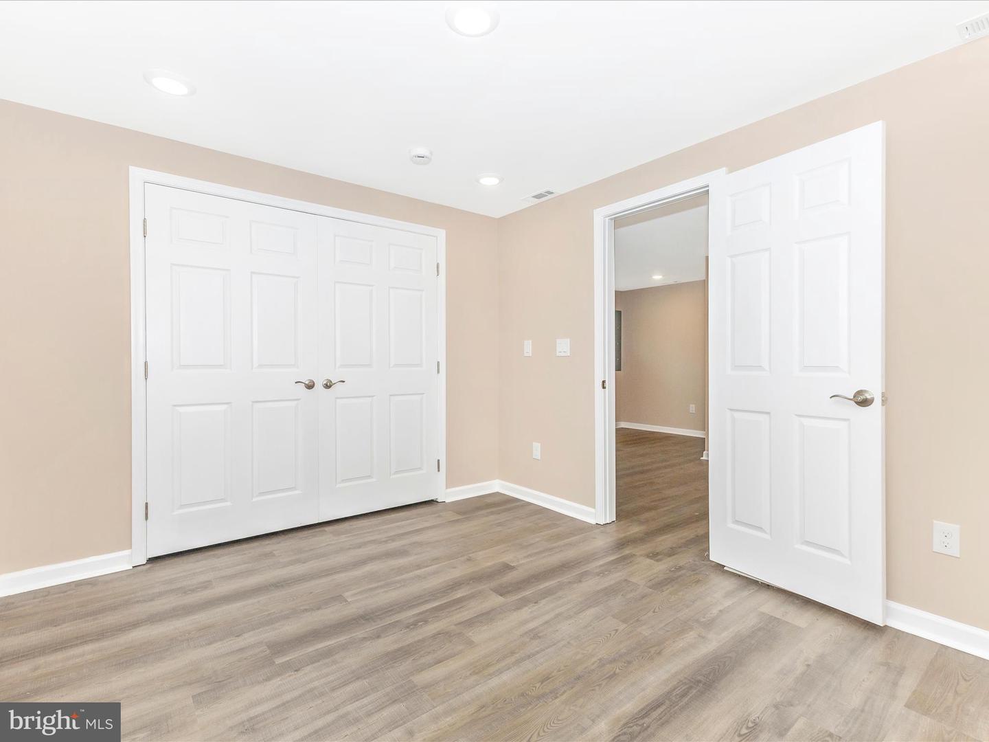 4820 HAYES ST NE, WASHINGTON, District Of Columbia 20019, 4 Bedrooms Bedrooms, 11 Rooms Rooms,3 BathroomsBathrooms,Residential,For sale,4820 HAYES ST NE,DCDC2215598 MLS # DCDC2215598