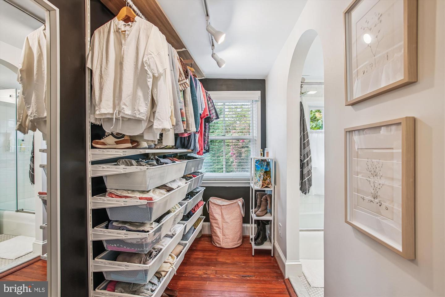 106 COMMERCE ST, ALEXANDRIA, Virginia 22314, 3 Bedrooms Bedrooms, 6 Rooms Rooms,2 BathroomsBathrooms,Residential,For sale,106 COMMERCE ST,VAAX2048714 MLS # VAAX2048714