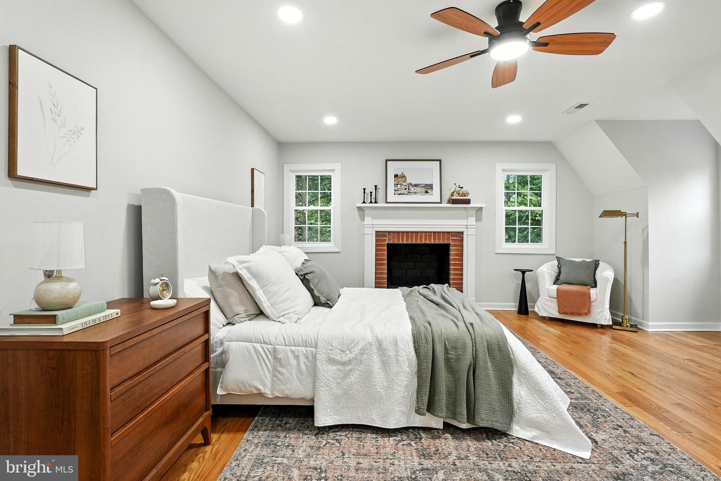 7085 BRAMBLE WAY, WARRENTON, Virginia 20187, 5 Bedrooms Bedrooms, ,3 BathroomsBathrooms,Residential,For sale,7085 BRAMBLE WAY,VAFQ2017962 MLS # VAFQ2017962