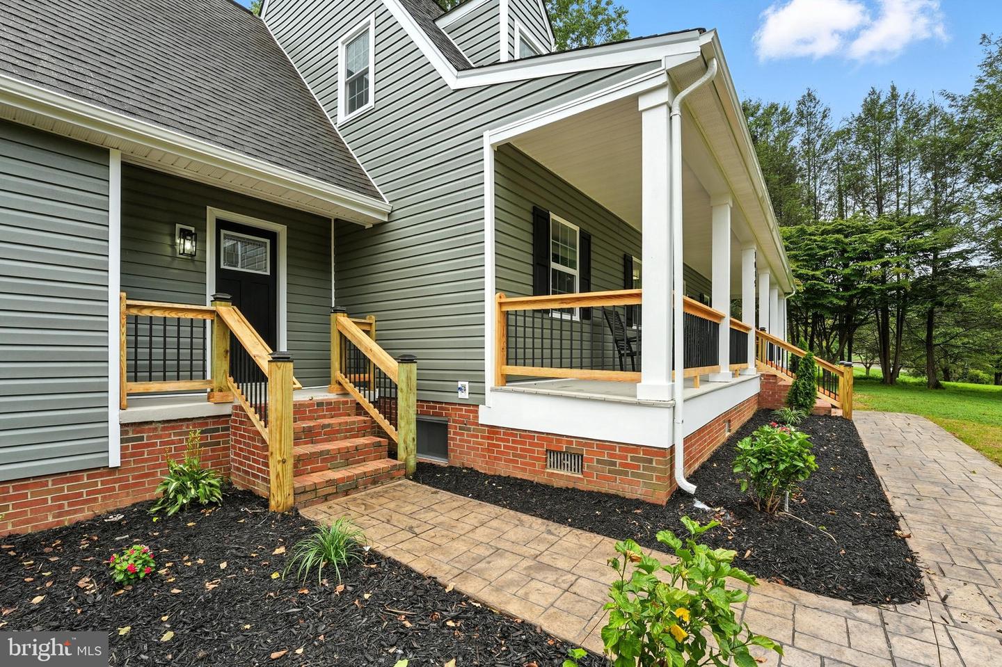 7085 BRAMBLE WAY, WARRENTON, Virginia 20187, 5 Bedrooms Bedrooms, ,3 BathroomsBathrooms,Residential,For sale,7085 BRAMBLE WAY,VAFQ2017962 MLS # VAFQ2017962