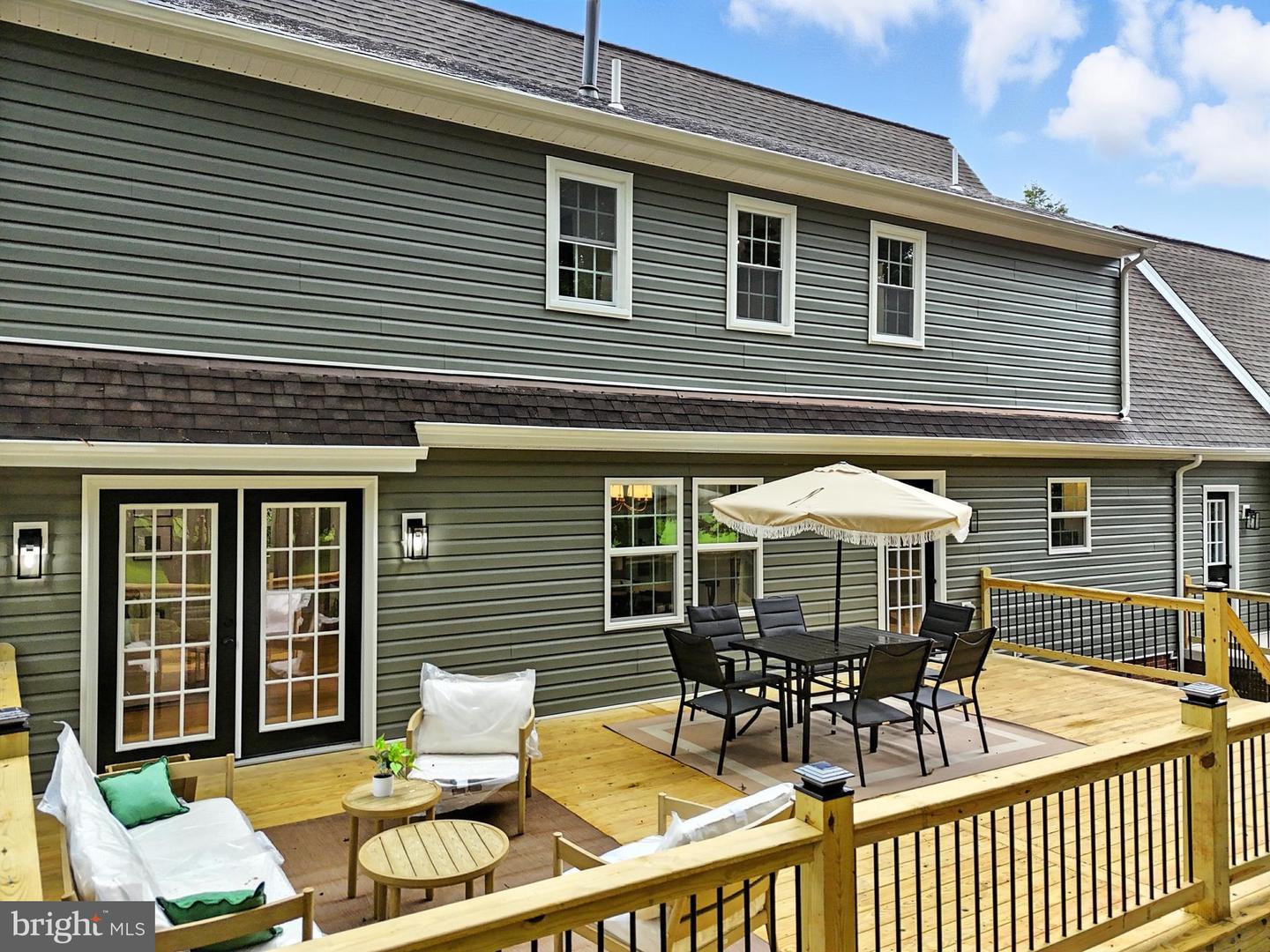 7085 BRAMBLE WAY, WARRENTON, Virginia 20187, 5 Bedrooms Bedrooms, ,3 BathroomsBathrooms,Residential,For sale,7085 BRAMBLE WAY,VAFQ2017962 MLS # VAFQ2017962