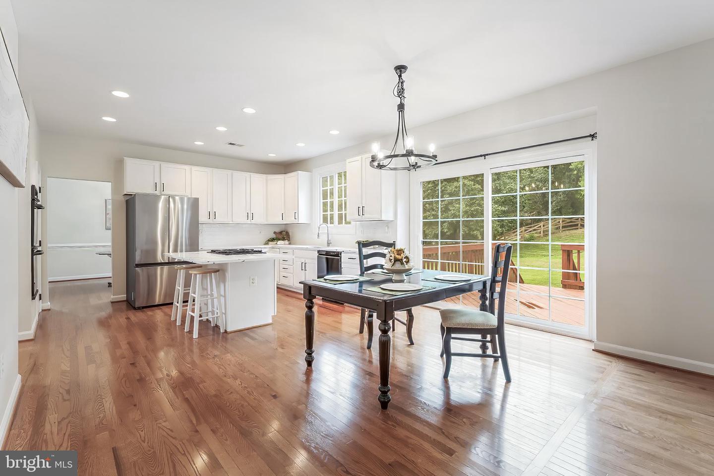 5274 TRACTOR LN, FAIRFAX, Virginia 22030, 4 Bedrooms Bedrooms, ,2 BathroomsBathrooms,Residential,For sale,5274 TRACTOR LN,VAFX2261944 MLS # VAFX2261944
