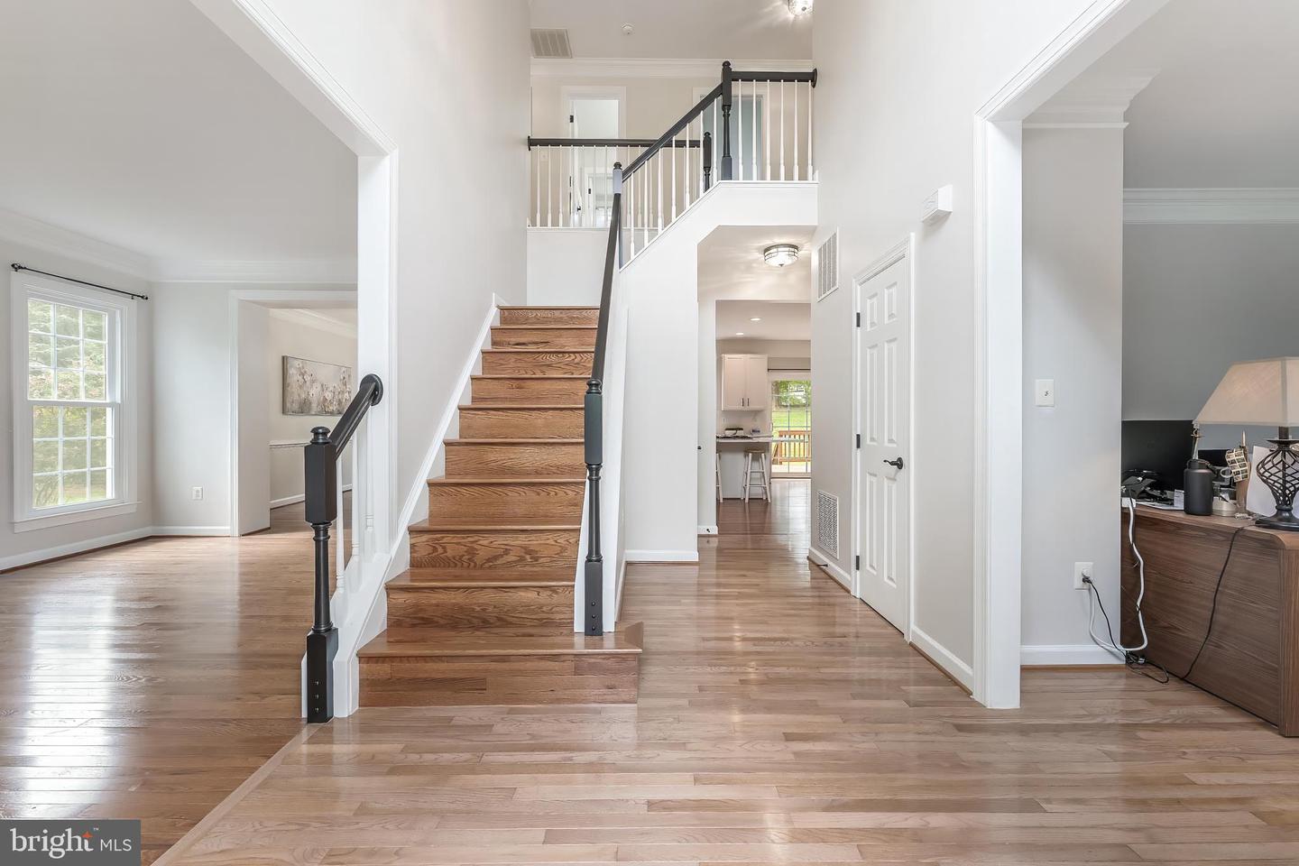 5274 TRACTOR LN, FAIRFAX, Virginia 22030, 4 Bedrooms Bedrooms, ,2 BathroomsBathrooms,Residential,For sale,5274 TRACTOR LN,VAFX2261944 MLS # VAFX2261944
