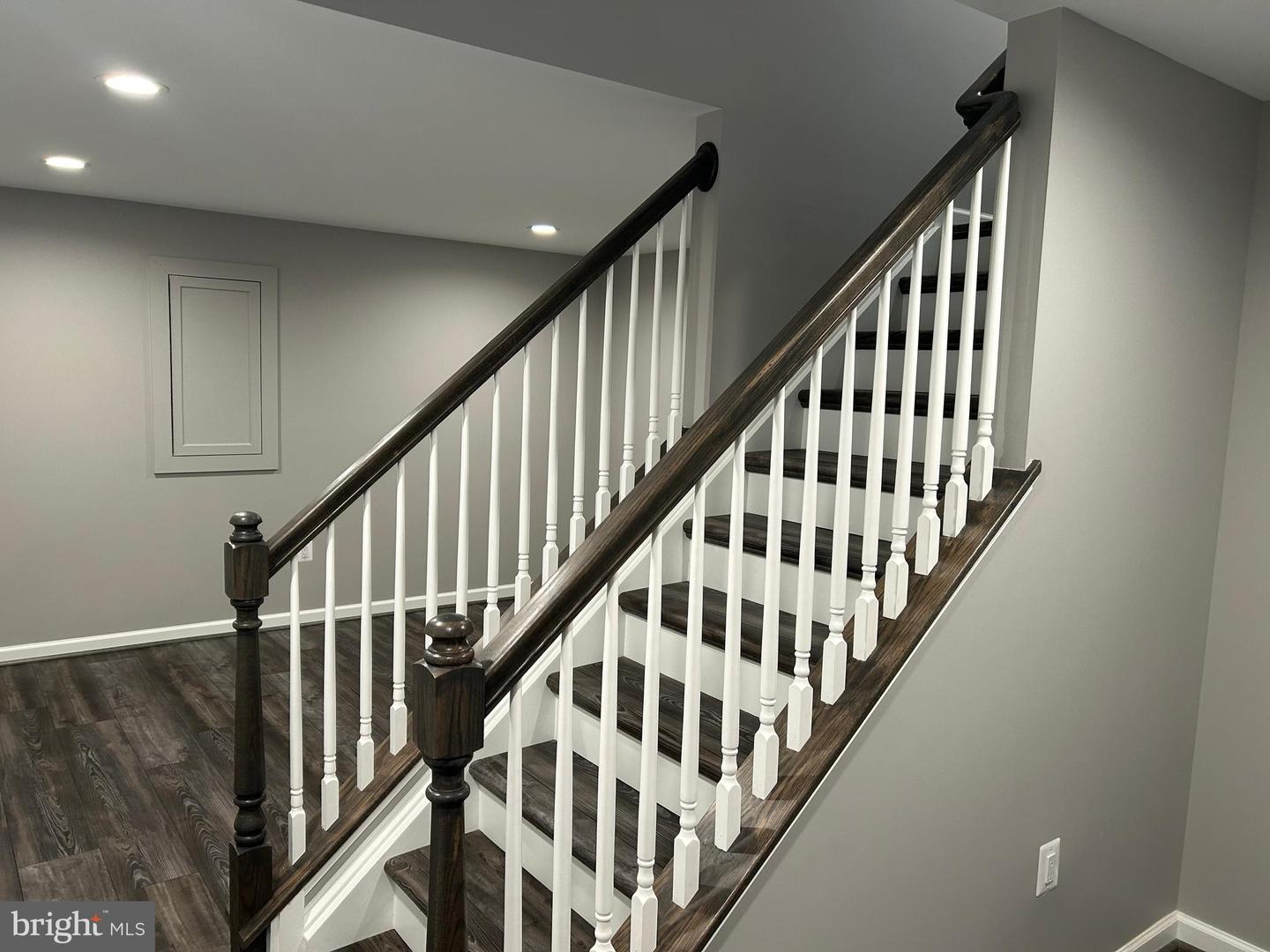 5274 TRACTOR LN, FAIRFAX, Virginia 22030, 4 Bedrooms Bedrooms, ,2 BathroomsBathrooms,Residential,For sale,5274 TRACTOR LN,VAFX2261944 MLS # VAFX2261944