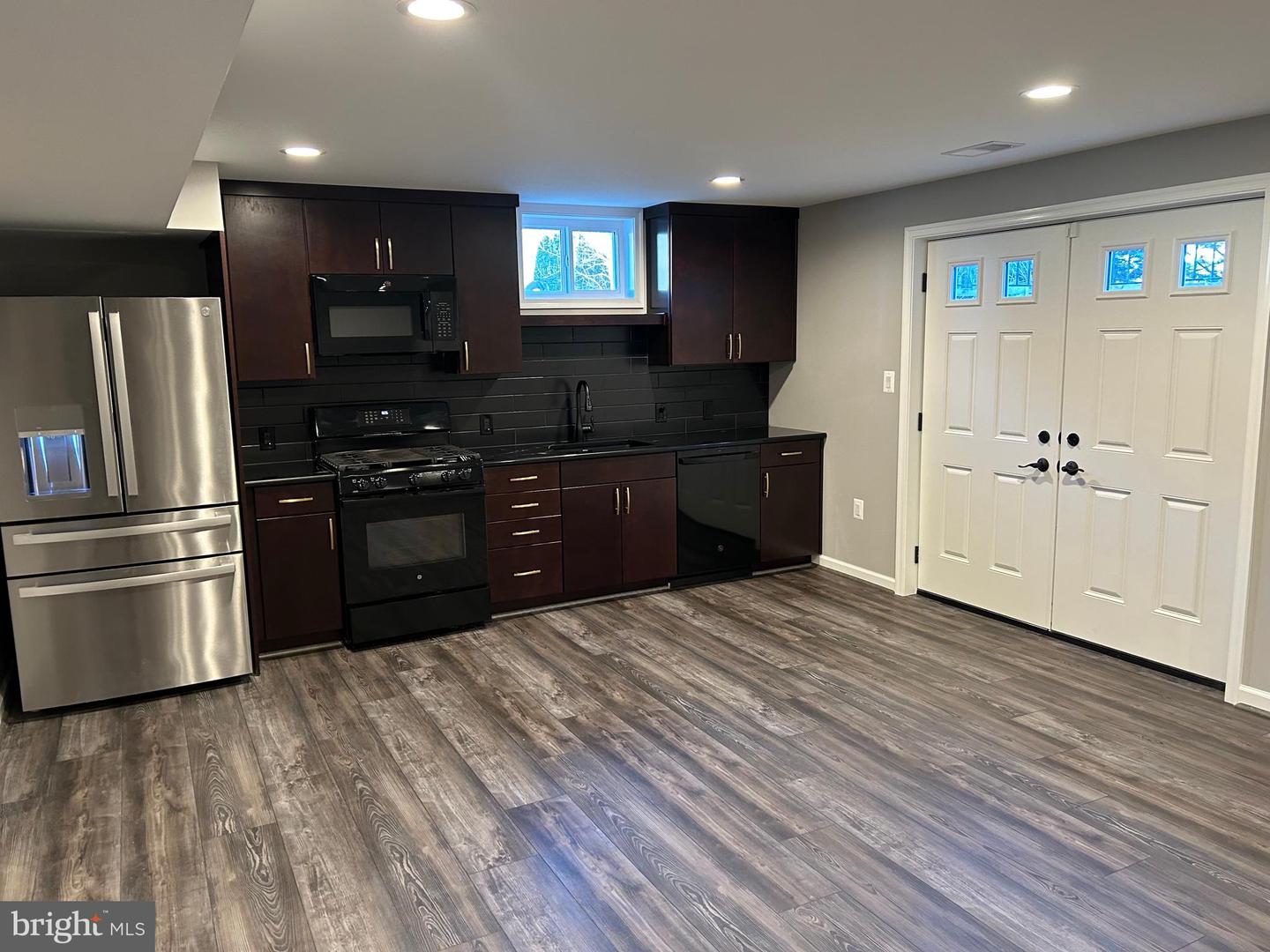 5274 TRACTOR LN, FAIRFAX, Virginia 22030, 4 Bedrooms Bedrooms, ,2 BathroomsBathrooms,Residential,For sale,5274 TRACTOR LN,VAFX2261944 MLS # VAFX2261944