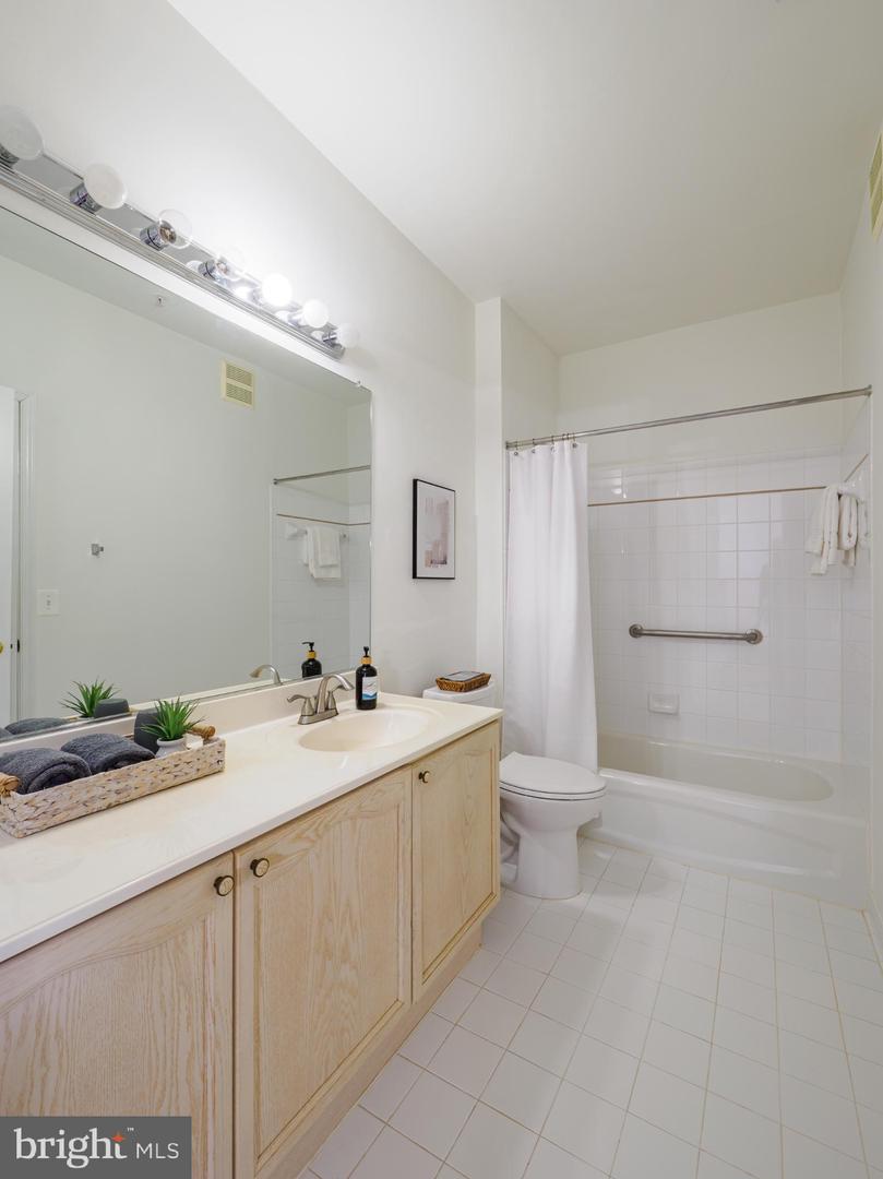 4330-L CANNON RIDGE CT #31, FAIRFAX, Virginia 22033, 2 Bedrooms Bedrooms, 4 Rooms Rooms,2 BathroomsBathrooms,Residential,For sale,4330-L CANNON RIDGE CT #31,VAFX2262268 MLS # VAFX2262268 4330-L CANNON RIDGE CT #31, FAIRFAX, Virginia 22033, 2 Bedrooms Bedrooms, 4 Rooms Rooms,2 BathroomsBathrooms,Residential,For sale,4330-L CANNON RIDGE CT #31,VAFX2262268 MLS # VAFX2262268