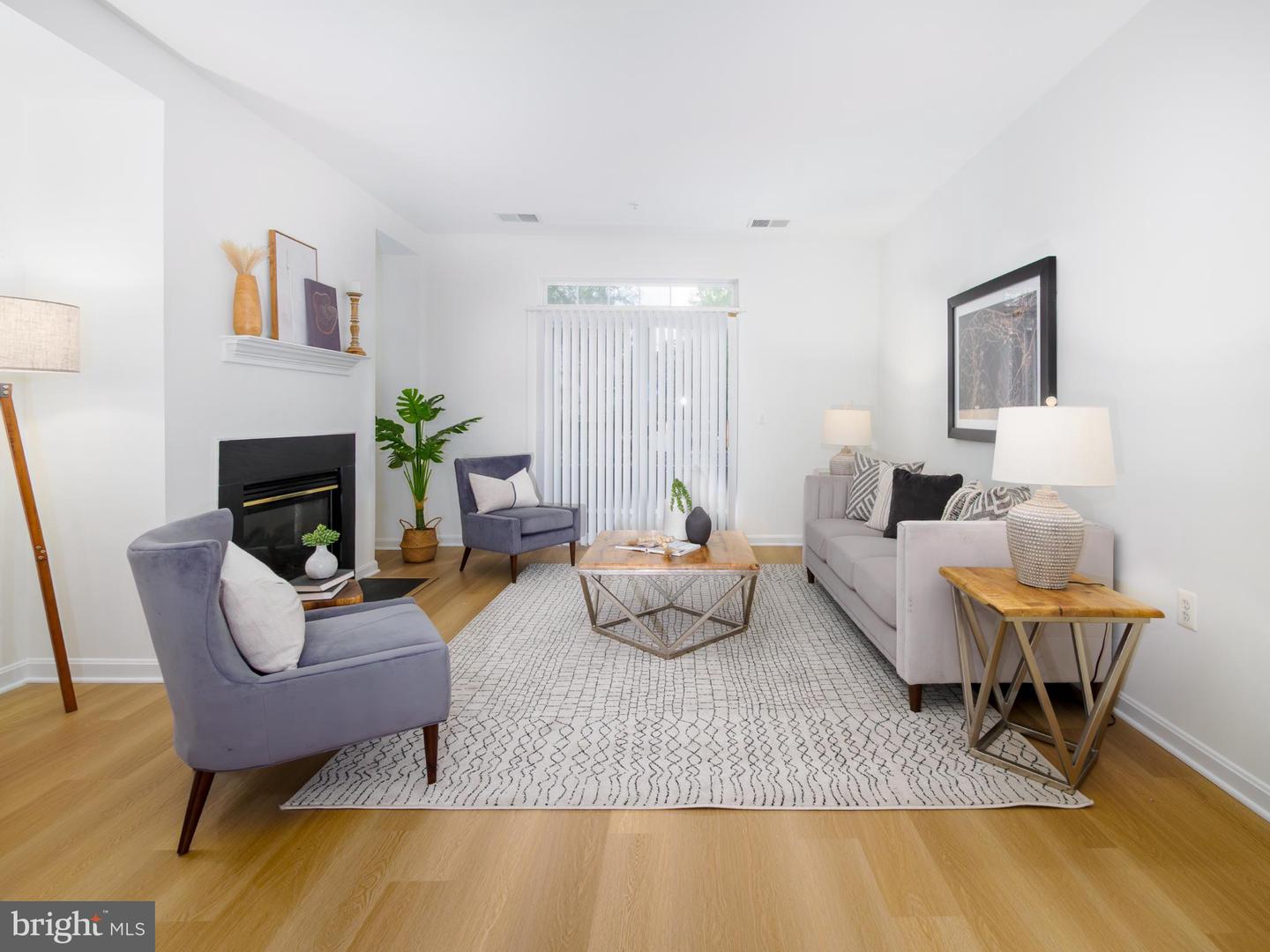 4330-L CANNON RIDGE CT #31, FAIRFAX, Virginia 22033, 2 Bedrooms Bedrooms, 4 Rooms Rooms,2 BathroomsBathrooms,Residential,For sale,4330-L CANNON RIDGE CT #31,VAFX2262268 MLS # VAFX2262268 4330-L CANNON RIDGE CT #31, FAIRFAX, Virginia 22033, 2 Bedrooms Bedrooms, 4 Rooms Rooms,2 BathroomsBathrooms,Residential,For sale,4330-L CANNON RIDGE CT #31,VAFX2262268 MLS # VAFX2262268