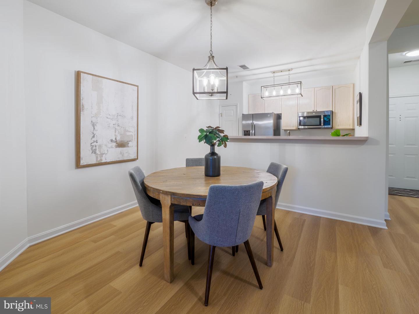 4330-L CANNON RIDGE CT #31, FAIRFAX, Virginia 22033, 2 Bedrooms Bedrooms, 4 Rooms Rooms,2 BathroomsBathrooms,Residential,For sale,4330-L CANNON RIDGE CT #31,VAFX2262268 MLS # VAFX2262268 4330-L CANNON RIDGE CT #31, FAIRFAX, Virginia 22033, 2 Bedrooms Bedrooms, 4 Rooms Rooms,2 BathroomsBathrooms,Residential,For sale,4330-L CANNON RIDGE CT #31,VAFX2262268 MLS # VAFX2262268