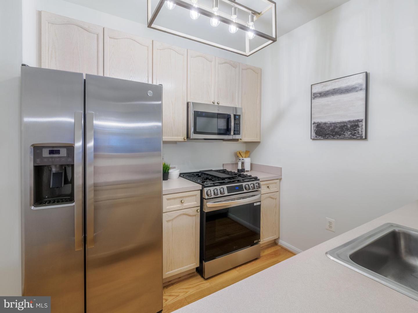 4330-L CANNON RIDGE CT #31, FAIRFAX, Virginia 22033, 2 Bedrooms Bedrooms, 4 Rooms Rooms,2 BathroomsBathrooms,Residential,For sale,4330-L CANNON RIDGE CT #31,VAFX2262268 MLS # VAFX2262268 4330-L CANNON RIDGE CT #31, FAIRFAX, Virginia 22033, 2 Bedrooms Bedrooms, 4 Rooms Rooms,2 BathroomsBathrooms,Residential,For sale,4330-L CANNON RIDGE CT #31,VAFX2262268 MLS # VAFX2262268