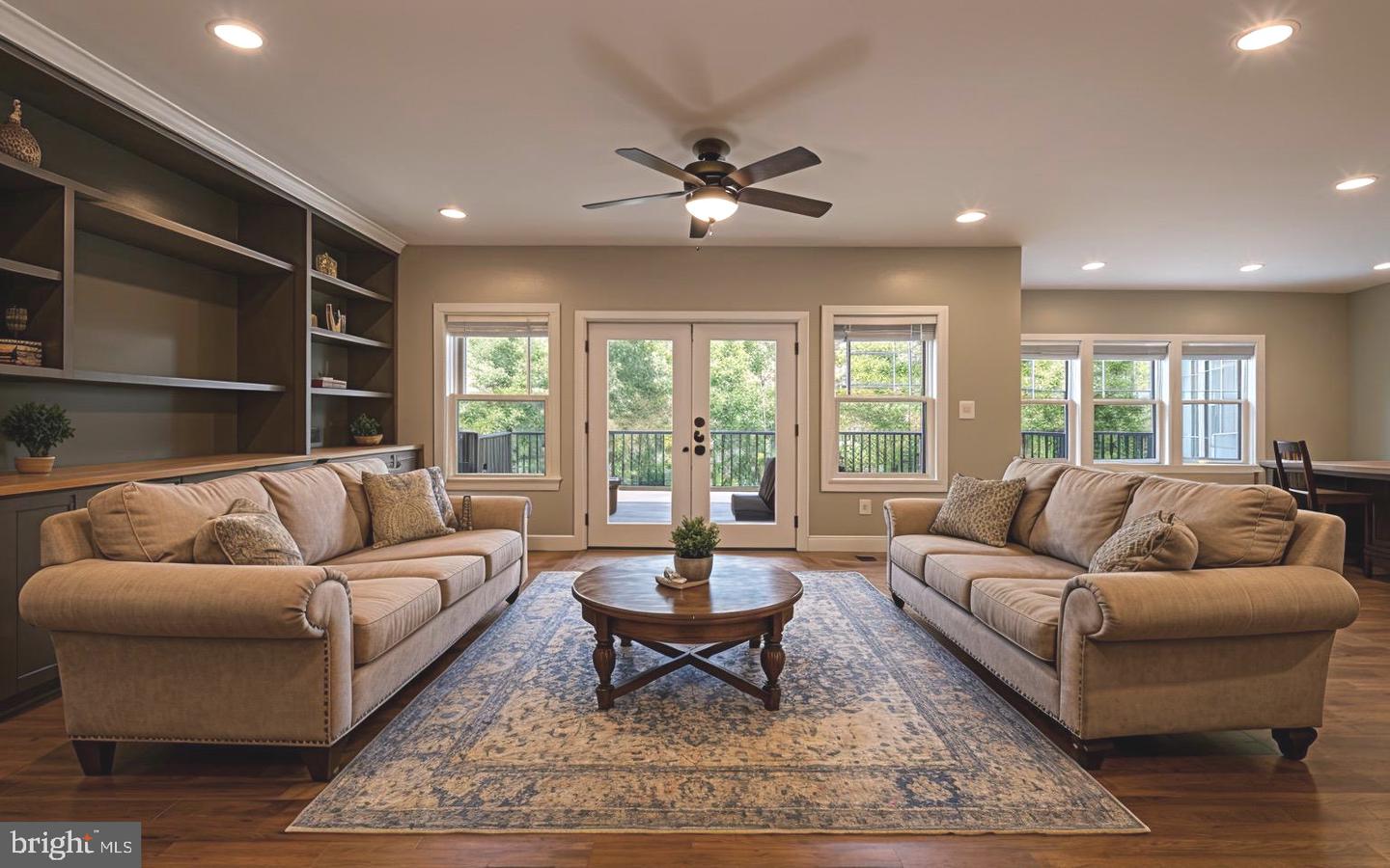14051 HEATHERS OVERLOOK CT, NOKESVILLE, Virginia 20181, 4 Bedrooms Bedrooms, ,4 BathroomsBathrooms,Residential,For sale,14051 HEATHERS OVERLOOK CT,VAPW2101758 MLS # VAPW2101758