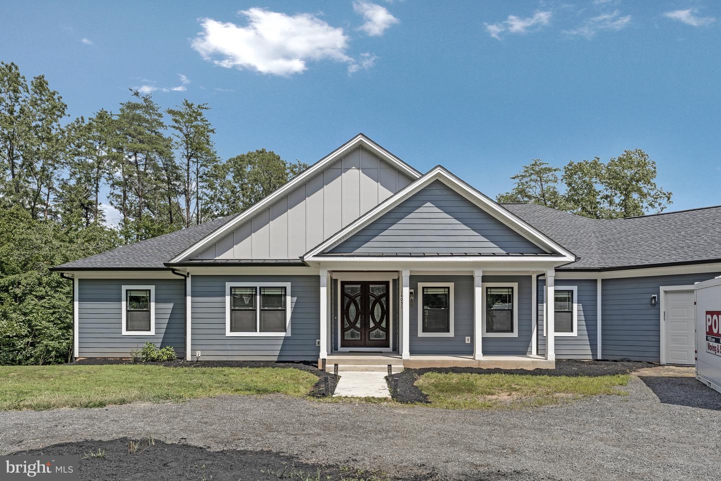14051 HEATHERS OVERLOOK CT, NOKESVILLE, Virginia 20181, 4 Bedrooms Bedrooms, ,4 BathroomsBathrooms,Residential,For sale,14051 HEATHERS OVERLOOK CT,VAPW2101758 MLS # VAPW2101758