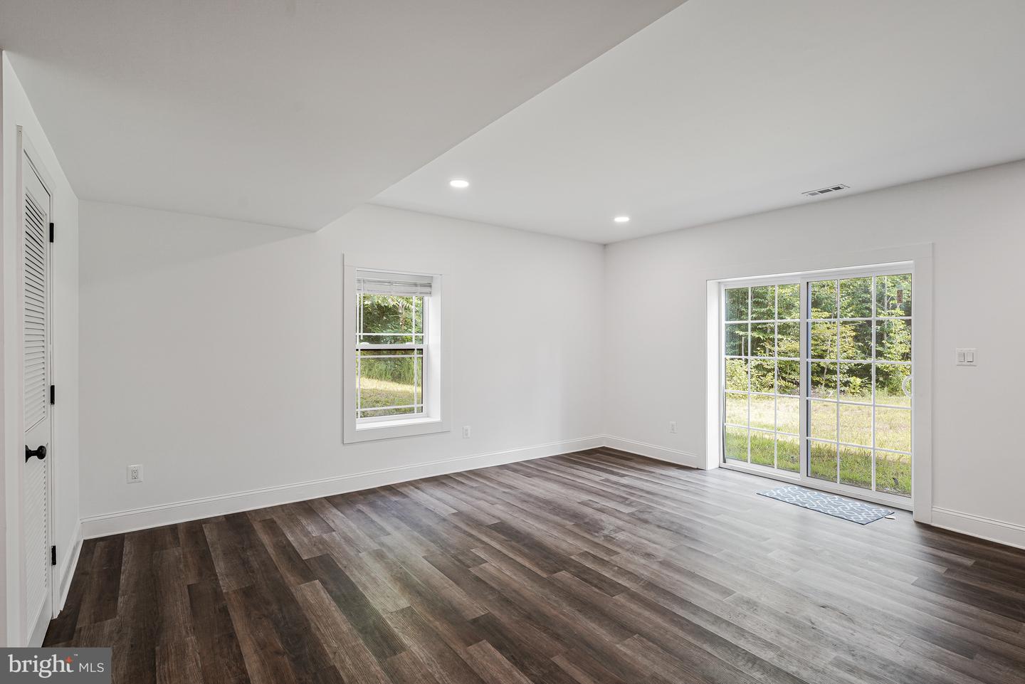 14051 HEATHERS OVERLOOK CT, NOKESVILLE, Virginia 20181, 4 Bedrooms Bedrooms, ,4 BathroomsBathrooms,Residential,For sale,14051 HEATHERS OVERLOOK CT,VAPW2101758 MLS # VAPW2101758