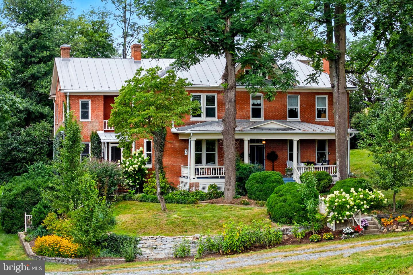 731 APPLE PIE RIDGE RD, WINCHESTER, Virginia 22603, 4 Bedrooms Bedrooms, ,3 BathroomsBathrooms,Residential,For sale,731 APPLE PIE RIDGE RD,VAFV2036248 MLS # VAFV2036248