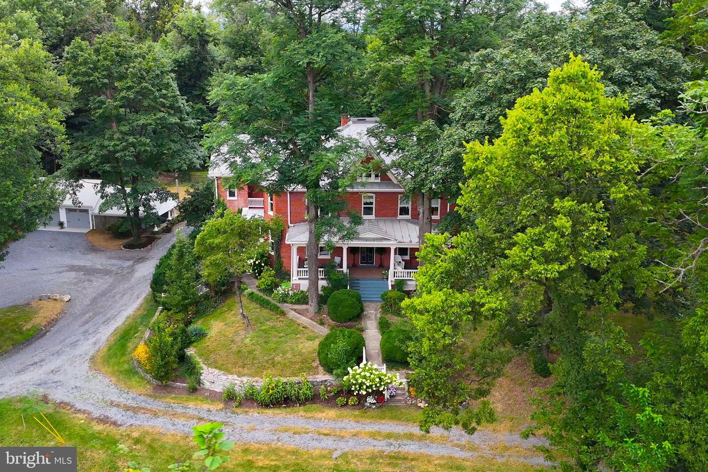 731 APPLE PIE RIDGE RD, WINCHESTER, Virginia 22603, 4 Bedrooms Bedrooms, ,3 BathroomsBathrooms,Residential,For sale,731 APPLE PIE RIDGE RD,VAFV2036248 MLS # VAFV2036248