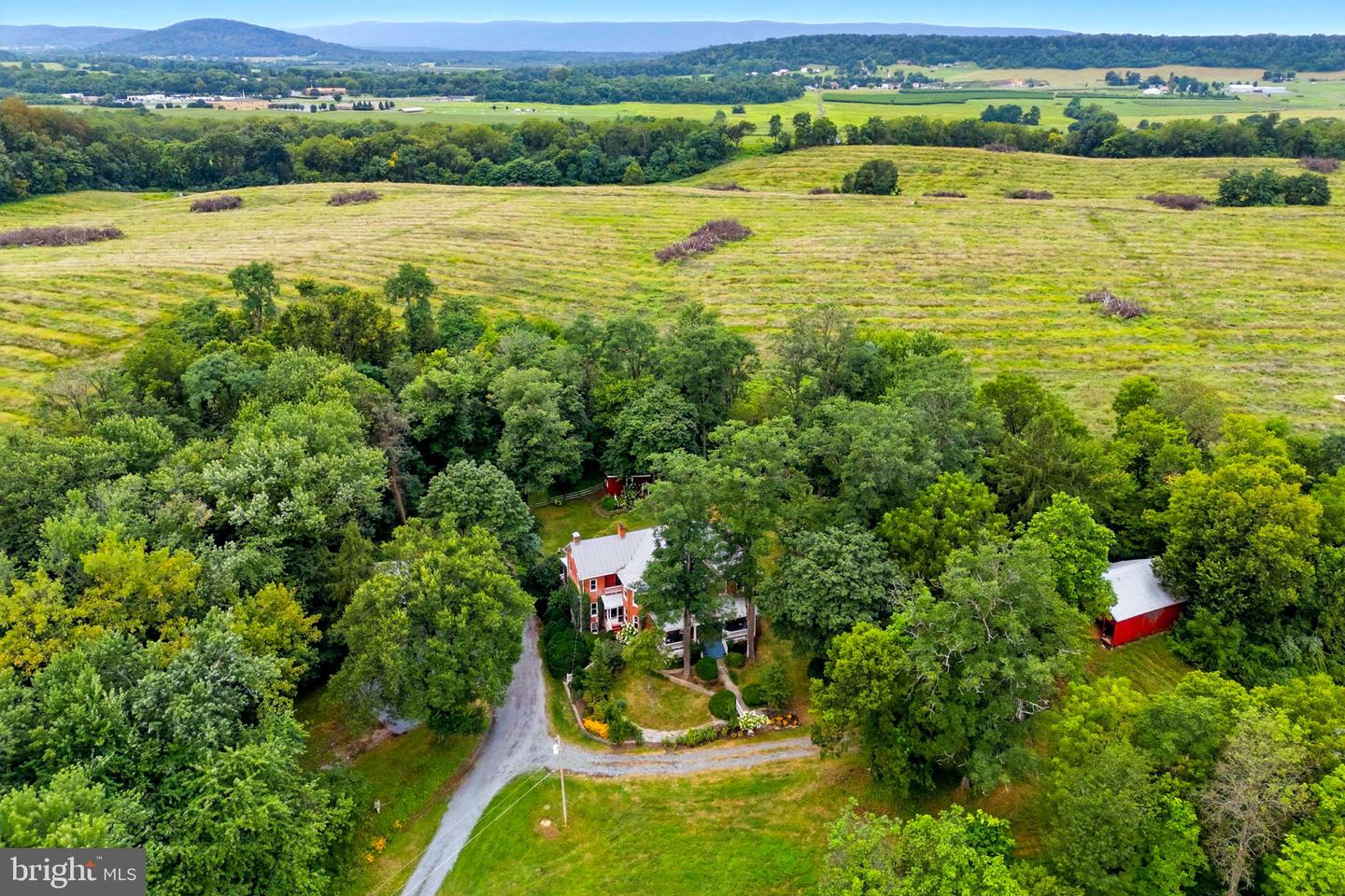 731 APPLE PIE RIDGE RD, WINCHESTER, Virginia 22603, 4 Bedrooms Bedrooms, ,3 BathroomsBathrooms,Residential,For sale,731 APPLE PIE RIDGE RD,VAFV2036248 MLS # VAFV2036248