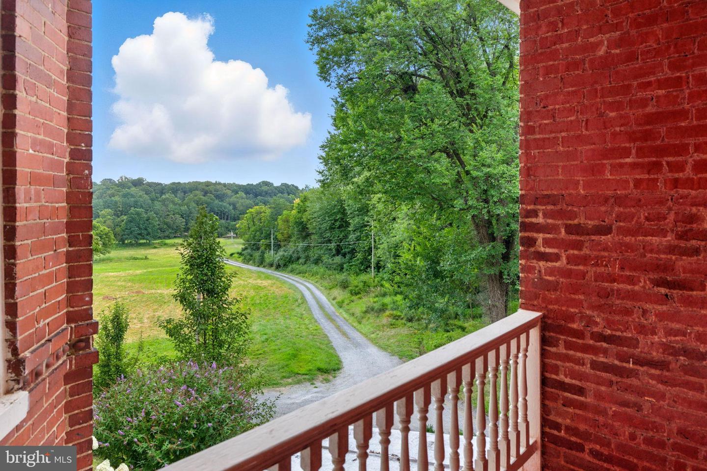 731 APPLE PIE RIDGE RD, WINCHESTER, Virginia 22603, 4 Bedrooms Bedrooms, ,3 BathroomsBathrooms,Residential,For sale,731 APPLE PIE RIDGE RD,VAFV2036248 MLS # VAFV2036248