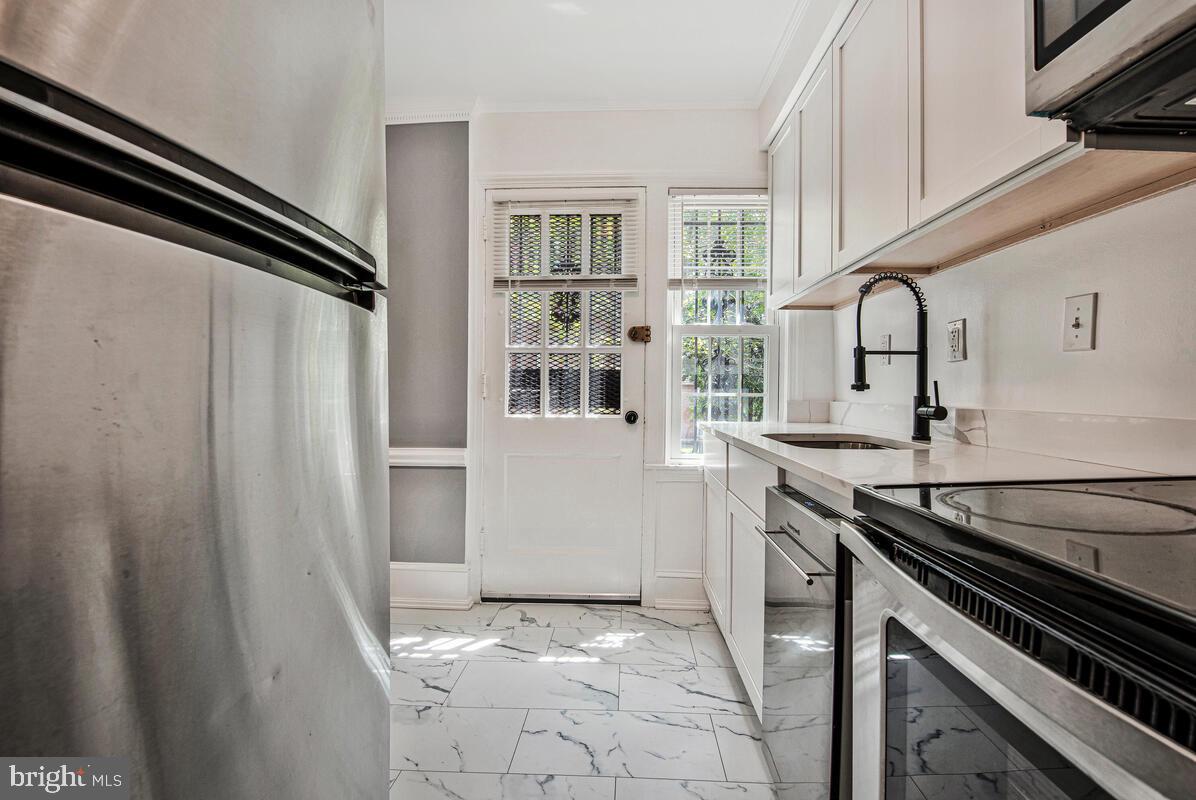 2106 SUITLAND TER SE, WASHINGTON, District Of Columbia 20020, 2 Bedrooms Bedrooms, ,1 BathroomBathrooms,Residential,For sale,2106 SUITLAND TER SE,DCDC2215846 MLS # DCDC2215846 2106 SUITLAND TER SE, WASHINGTON, District Of Columbia 20020, 2 Bedrooms Bedrooms, ,1 BathroomBathrooms,Residential,For sale,2106 SUITLAND TER SE,DCDC2215846 MLS # DCDC2215846